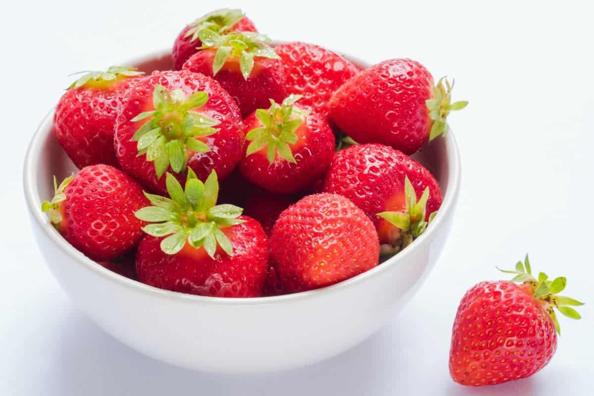 Are Strawberries Good For Acid Reflux-Eat Or Skip It